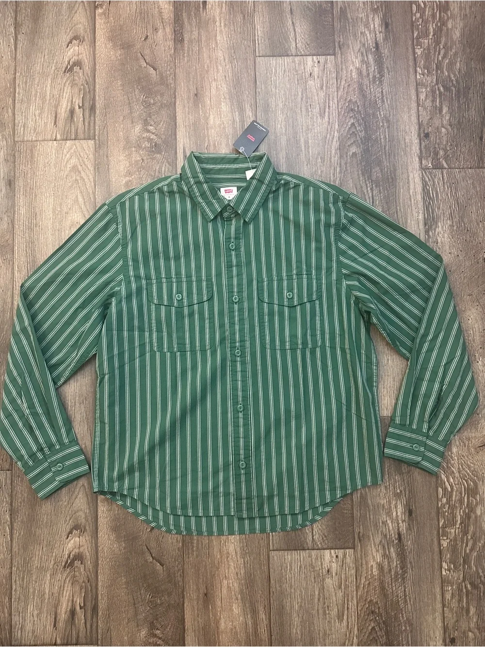 Levi's Relaxed Crop Casual Formal Button-Down Shirt Men’s Sz M Striped Green